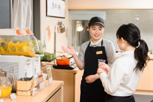 レストランで説明